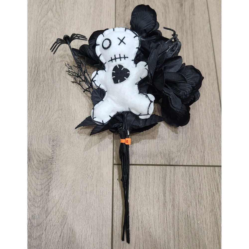 Gothic Halloween Voodoo Doll Black Rose Bouquet Eyeballs Spiders Spooky Decor